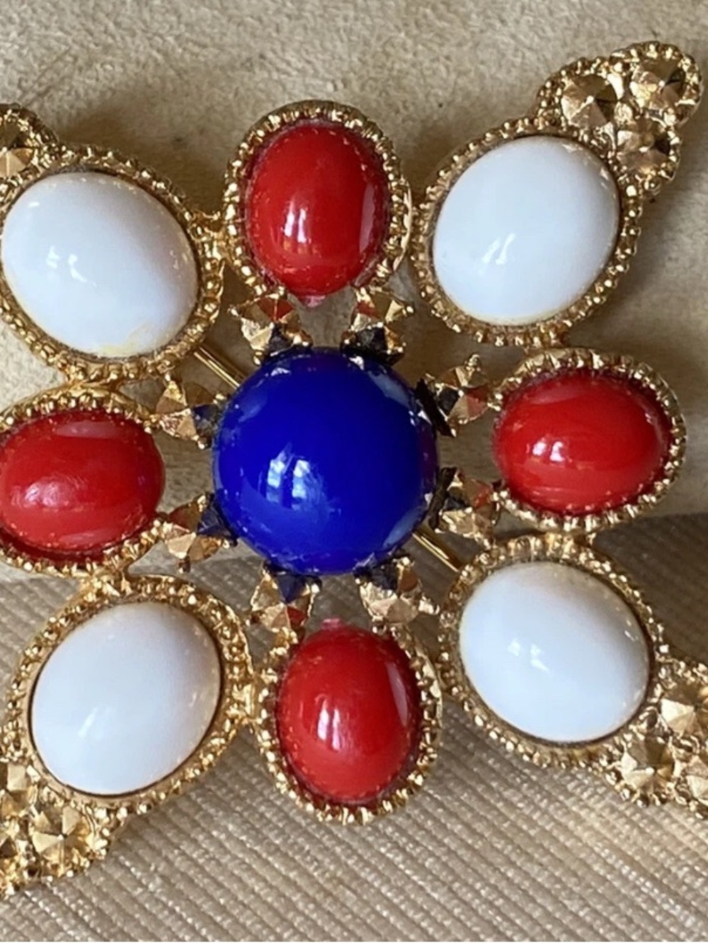 VTG SIGNED SARAH COVENTRY MALTESE CROSS CABOCHON RED BLUE WHITE  BROOCH PIN